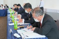 6リジョン公式訪問